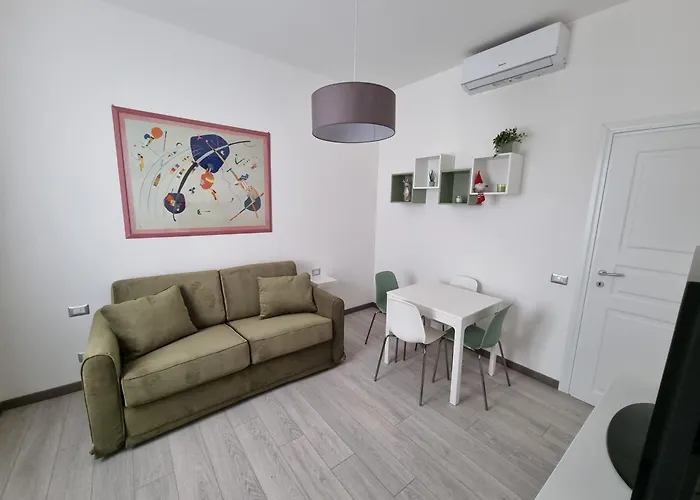 Moderno Nel Cuore Di San Lorenzo Apartament